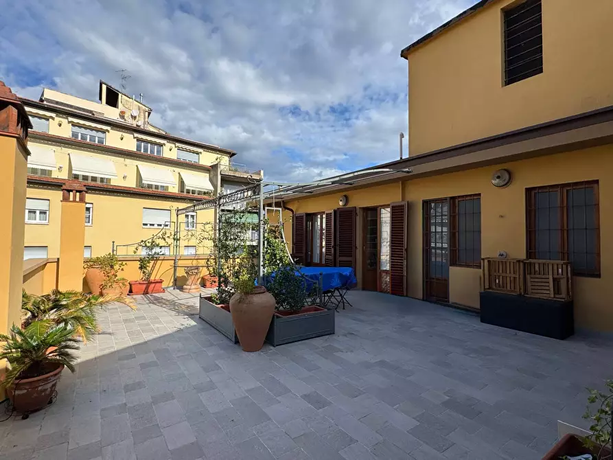 Immagine 19 di Attico in affitto  in Via Giovanni Bovio 13 a Firenze