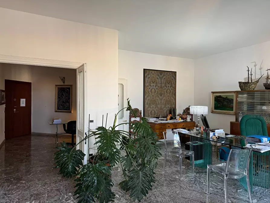Immagine 4 di Appartamento in vendita  in Via Stradivari 11 a Firenze