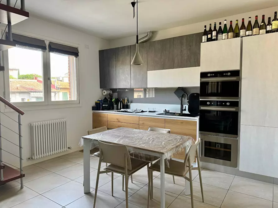 Immagine 15 di Appartamento in vendita  in via Napoelone Bonaparte 67 a Firenze