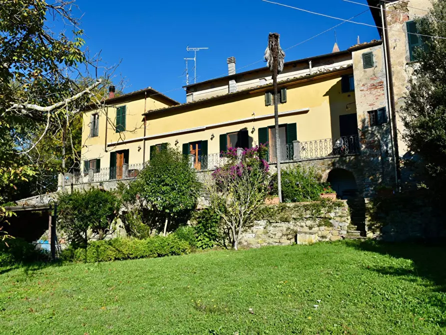 Immagine 12 di Villa in vendita  in via Pieve di Rubbiana 4 a Greve In Chianti