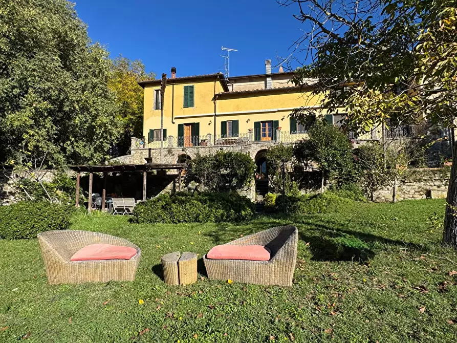 Immagine 1 di Villa in vendita  in via Pieve di Rubbiana 4 a Greve In Chianti