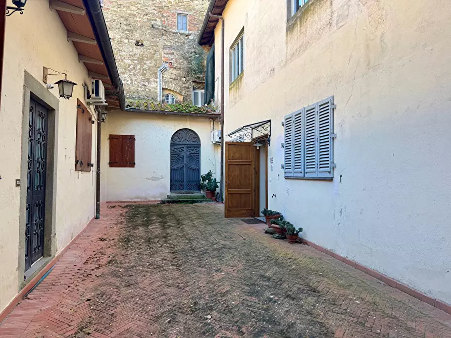 Immagine 20 di Villa in vendita  in via Pieve di Rubbiana 4 a Greve In Chianti