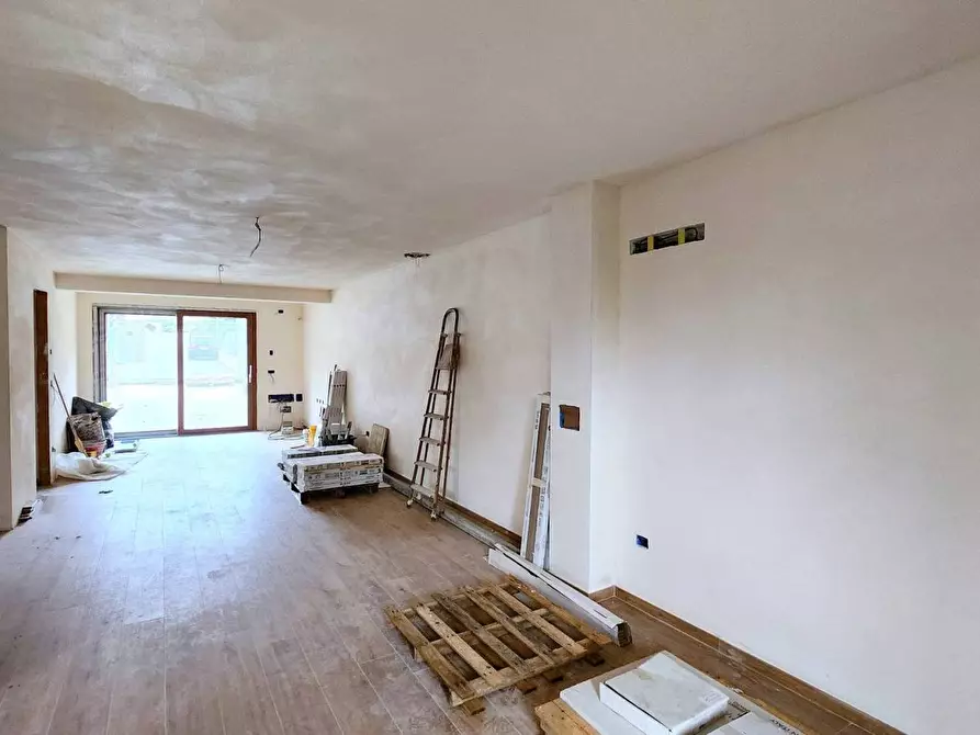 Immagine 20 di Villa in vendita  in Via Dianora Buini 21 a Borgo San Lorenzo