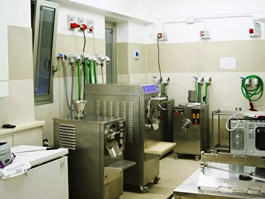 Immagine 2 di Locale commerciale   in Via Luigi Boccherini 29 a Firenze