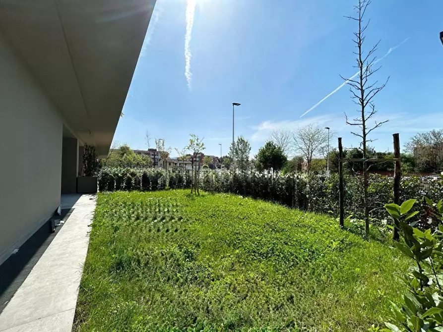 Immagine 10 di Appartamento in vendita  in Via Del Mezzetta 1 a Firenze