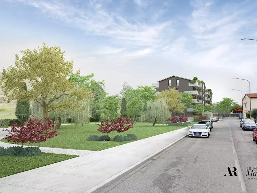 Immagine 7 di Attico in vendita  in via teano 4 a Prato