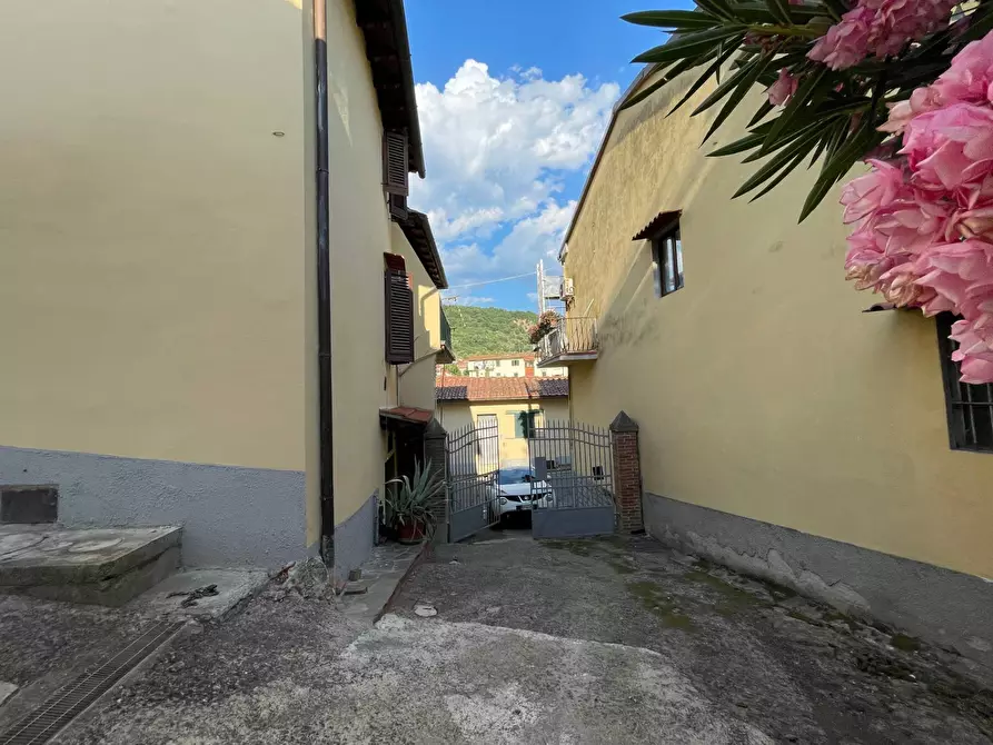 Immagine 14 di Appartamento in vendita  in via della Repubblica 29 a Pontassieve