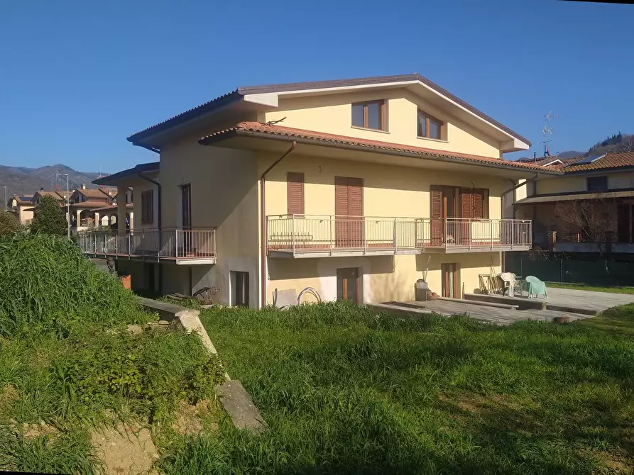 Immagine 18 di Villa in vendita  in Via Dianora Buini 21 a Borgo San Lorenzo