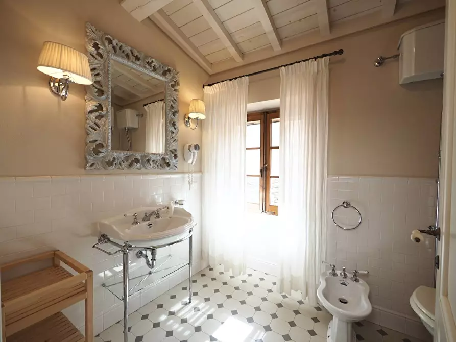 Immagine 14 di Villetta a schiera in affitto  in Via Del Ponte Alle Riffe 18 a Firenze