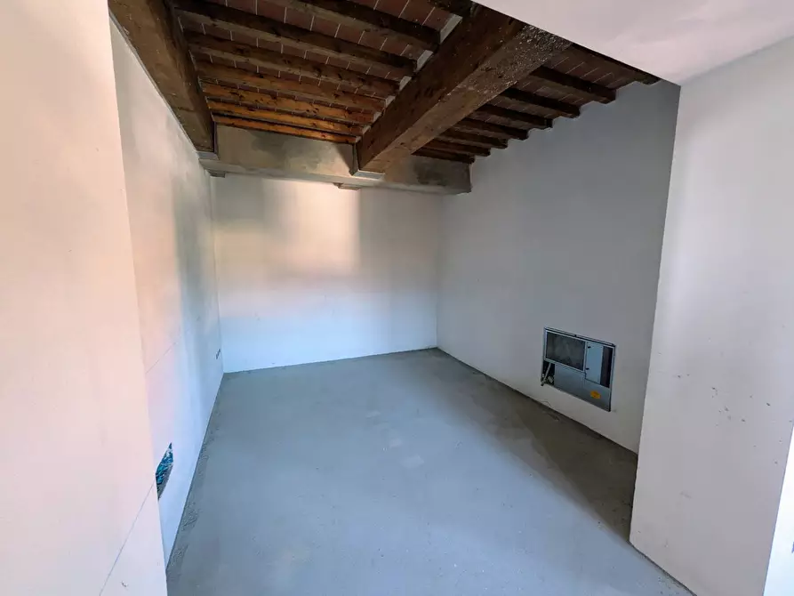 Immagine 2 di Appartamento in vendita  a Figline E Incisa Valdarno