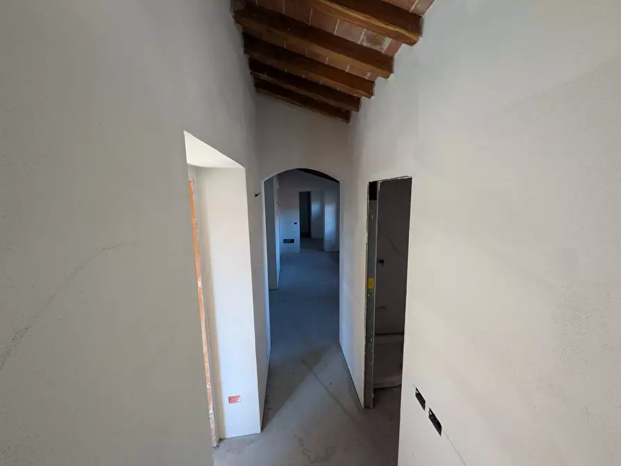 Immagine 6 di Appartamento in vendita  a Figline E Incisa Valdarno