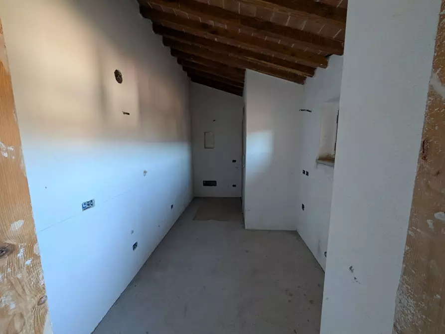 Immagine 7 di Appartamento in vendita  a Figline E Incisa Valdarno
