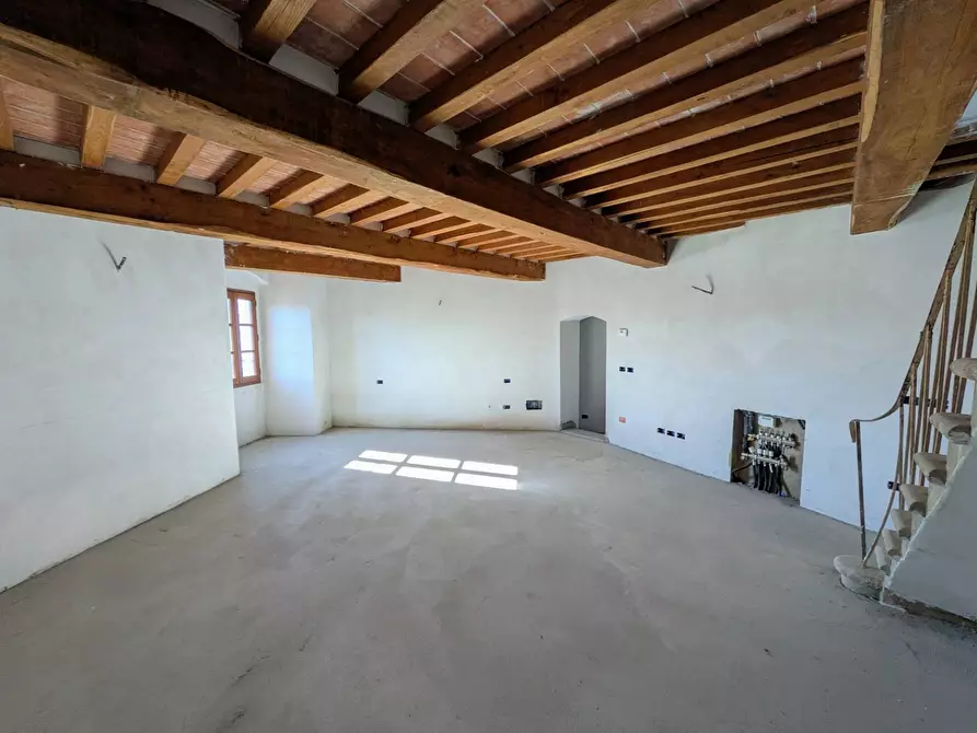 Immagine 11 di Appartamento in vendita  a Figline E Incisa Valdarno