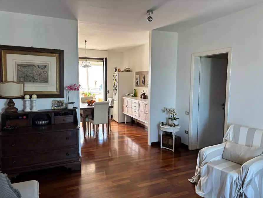 Immagine 3 di Appartamento in vendita  in Via Antonio Stoppani 22 a Arezzo