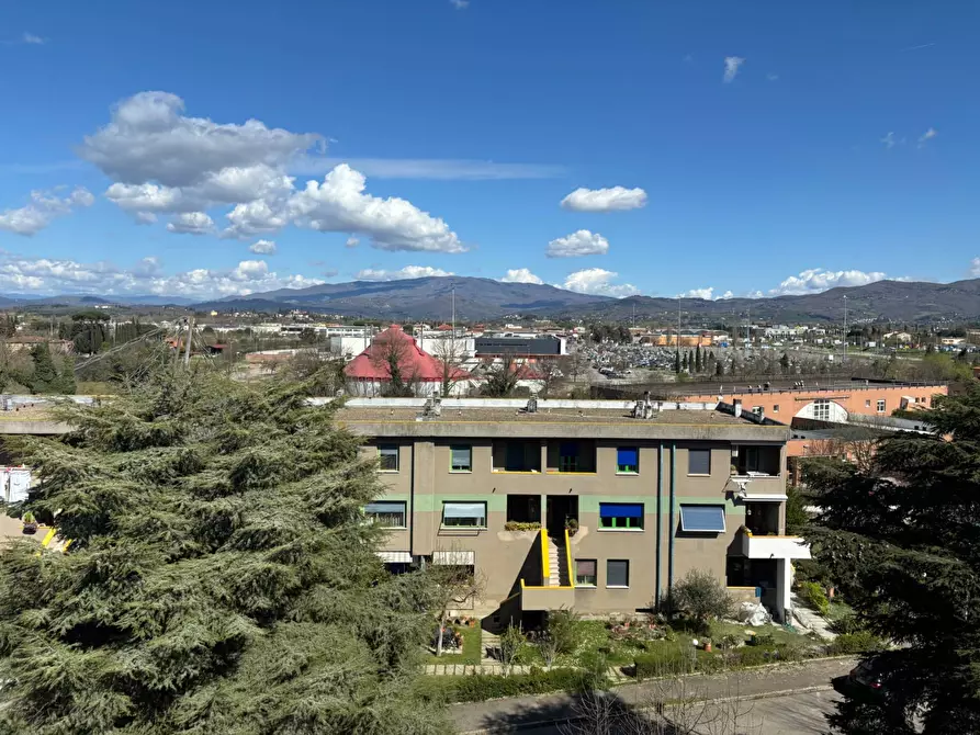 Immagine 8 di Appartamento in vendita  in Via Antonio Stoppani 22 a Arezzo