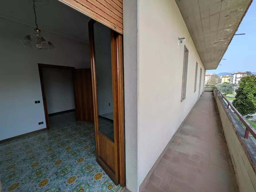 Immagine 35 di Appartamento in vendita  in via della resistenza 50 a Figline E Incisa Valdarno