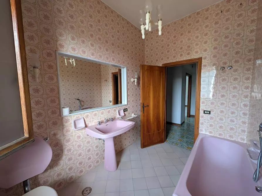 Immagine 45 di Appartamento in vendita  in via della resistenza 50 a Figline E Incisa Valdarno