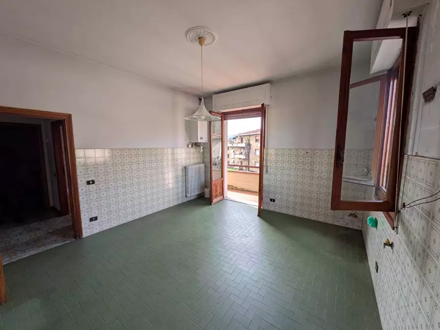 Immagine 53 di Appartamento in vendita  in via della resistenza 50 a Figline E Incisa Valdarno