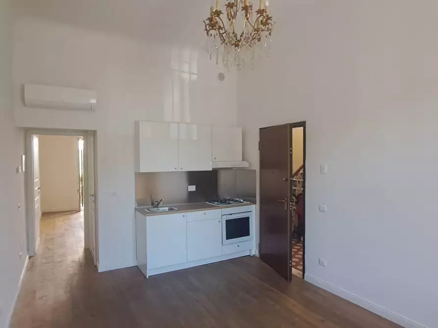 Immagine 1 di Appartamento in vendita  in Viale Edmondo De Amicis 25 a Firenze