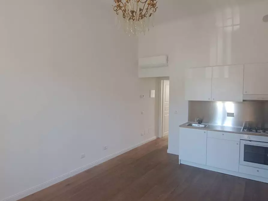 Immagine 3 di Appartamento in vendita  in Viale Edmondo De Amicis 25 a Firenze