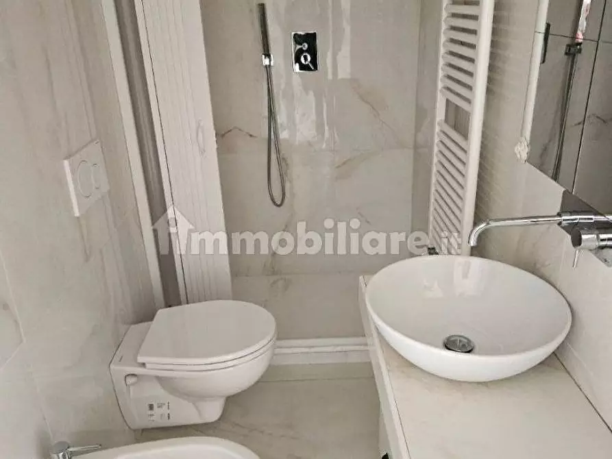 Immagine 19 di Appartamento in vendita  in Viale Edmondo De Amicis 25 a Firenze