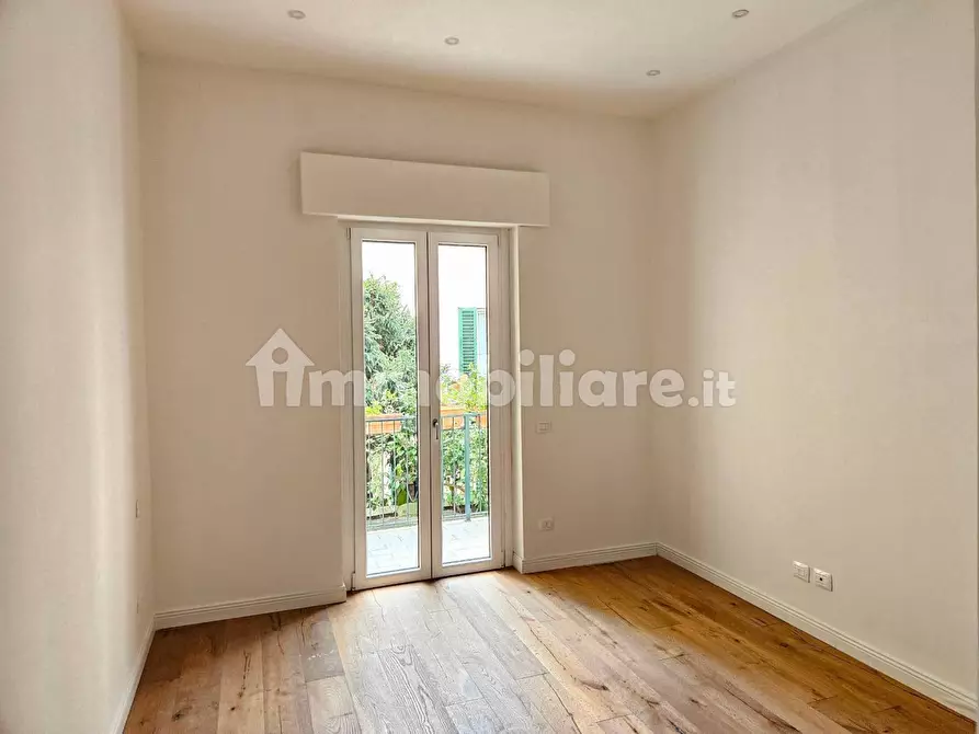 Immagine 20 di Appartamento in vendita  in Viale Edmondo De Amicis 25 a Firenze