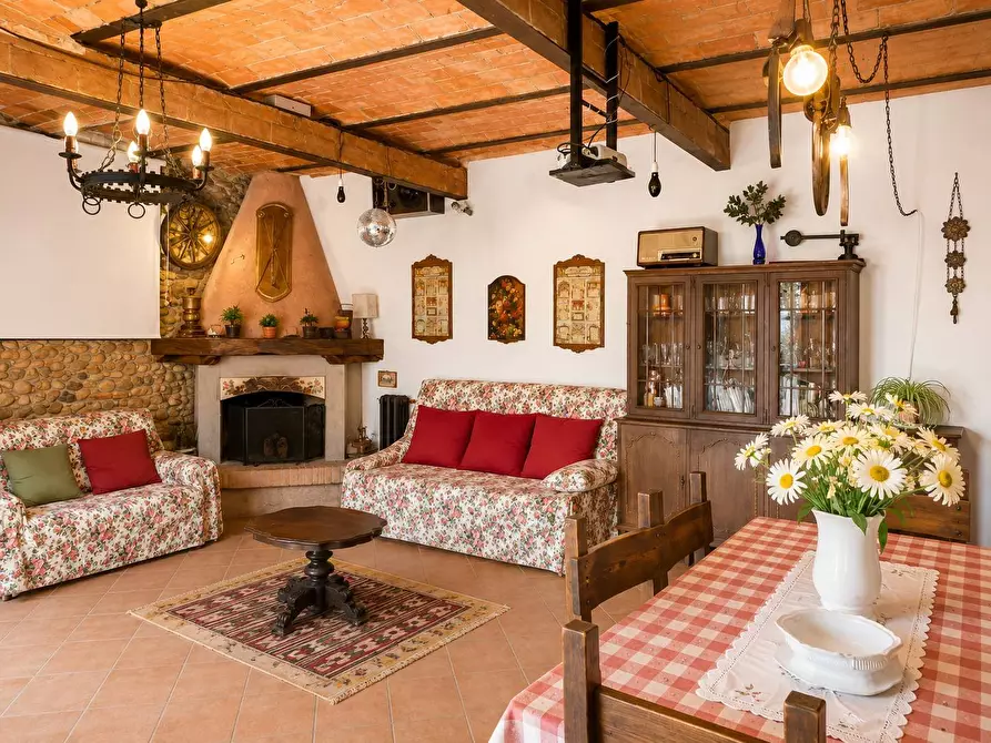 Immagine 7 di Villa in vendita  in Via Montelupo 91 a Montespertoli