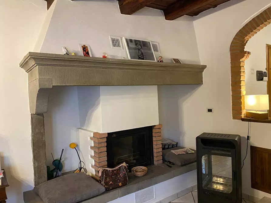 Immagine 4 di Appartamento in vendita  in piazza bernardo tanucci 3 a Pratovecchio Stia