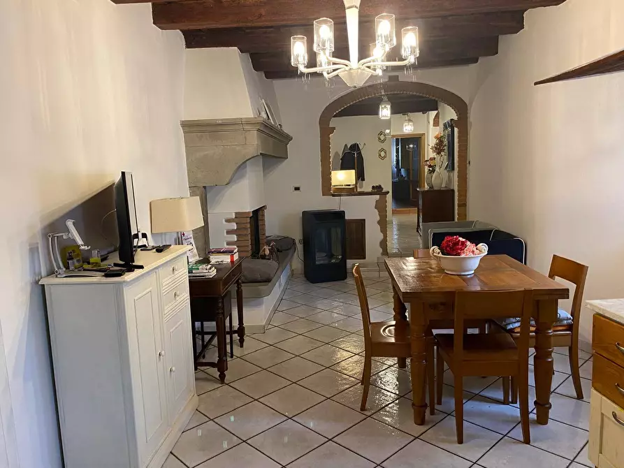 Immagine 15 di Appartamento in vendita  in piazza bernardo tanucci 3 a Pratovecchio Stia