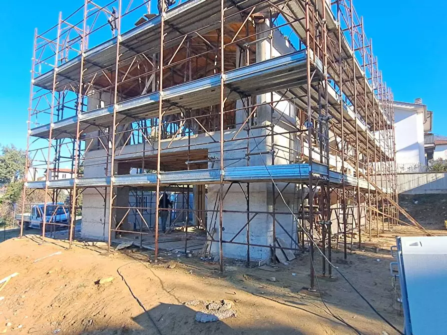 Immagine 4 di Villa in vendita  in via dante alighieri 249 a Reggello