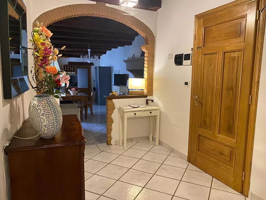 Immagine 8 di Appartamento in vendita  in piazza bernardo tanucci 3 a Pratovecchio Stia