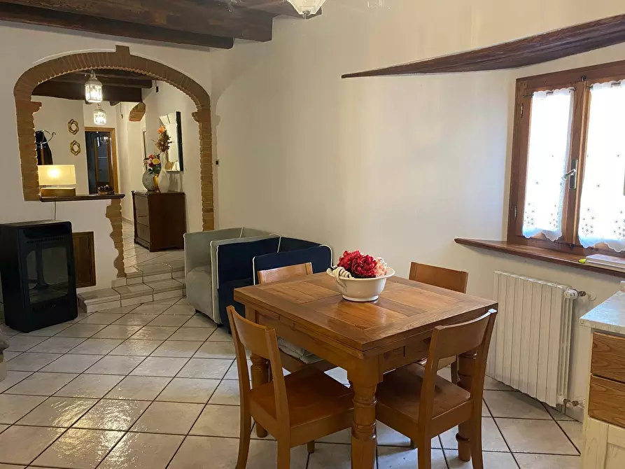 Immagine 10 di Appartamento in vendita  in piazza bernardo tanucci 3 a Pratovecchio Stia