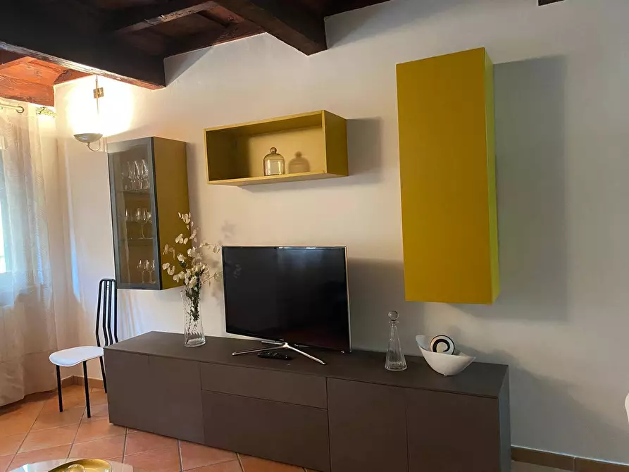 Immagine 12 di Appartamento in vendita  in piazza bernardo tanucci 3 a Pratovecchio Stia