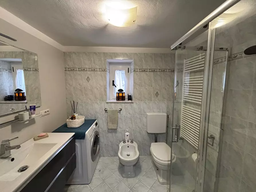 Immagine 17 di Appartamento in vendita  in piazza bernardo tanucci 3 a Pratovecchio Stia