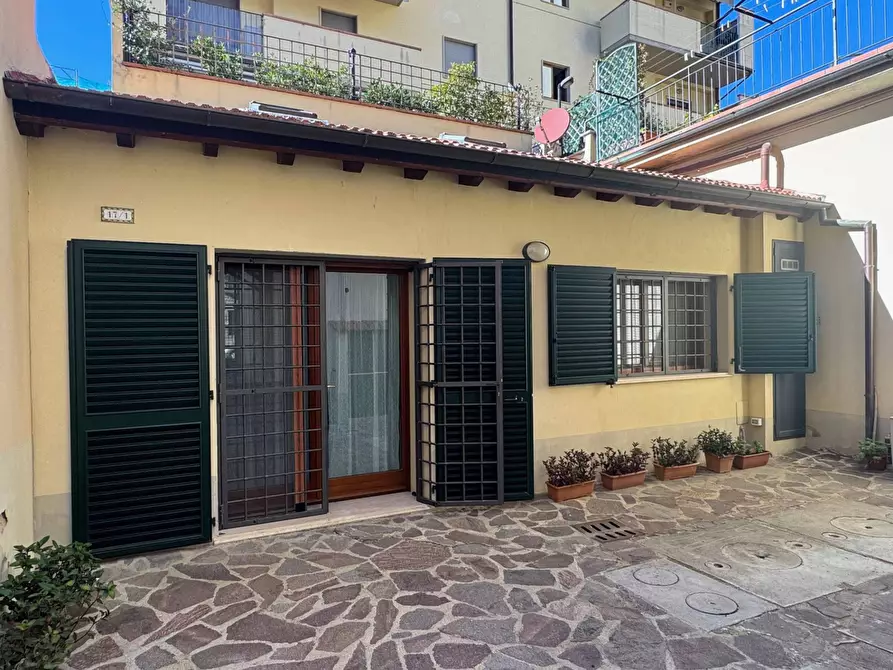 Immagine 21 di Appartamento in vendita  in Via Dei Frullani 3 a Firenze