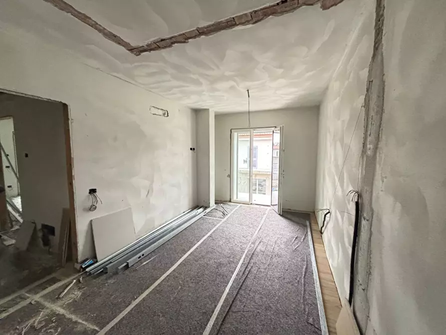 Immagine 11 di Appartamento in vendita  in via tarlati a Arezzo