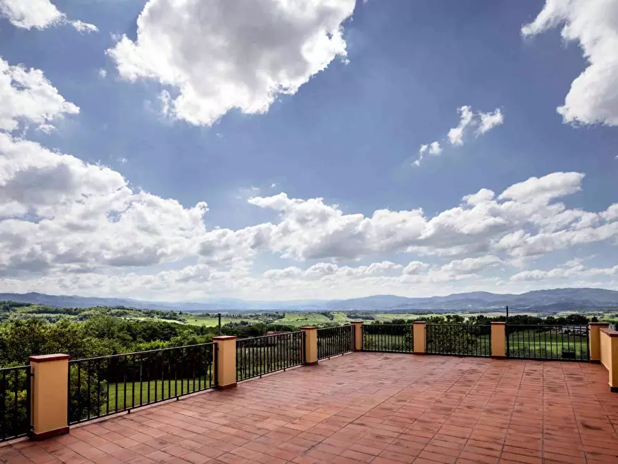 Immagine 11 di Villa in vendita  in Via di Spazzavento 26 a Scarperia E San Piero