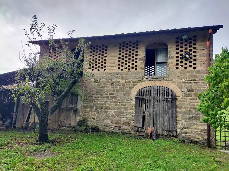 Immagine 12 di Rustico / casale in vendita  in Via del Giogo 4 a Scarperia E San Piero
