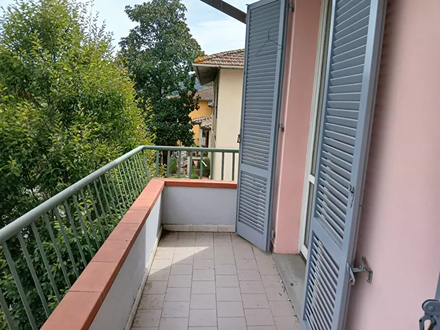 Immagine 15 di Appartamento in vendita  in Viale G. Mazzini 73 a Vicchio