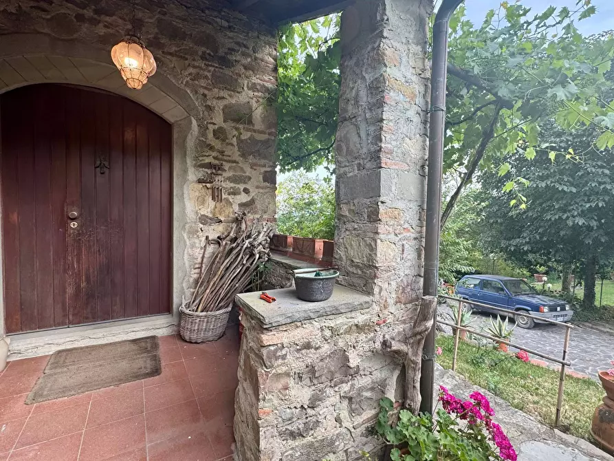 Immagine 7 di Rustico / casale in vendita  in via di Monteloro a Pontassieve