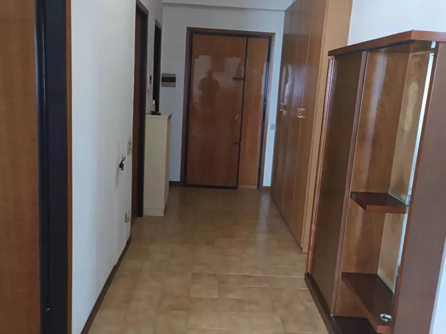 Immagine 7 di Appartamento in affitto  in VIA  MAGGINI 220 a Ancona