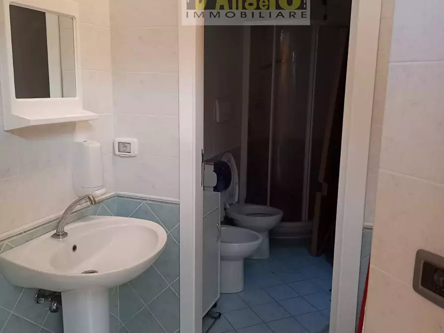 Immagine 15 di Locale commerciale in affitto  in Via palmiro togliatti 92 a Offida