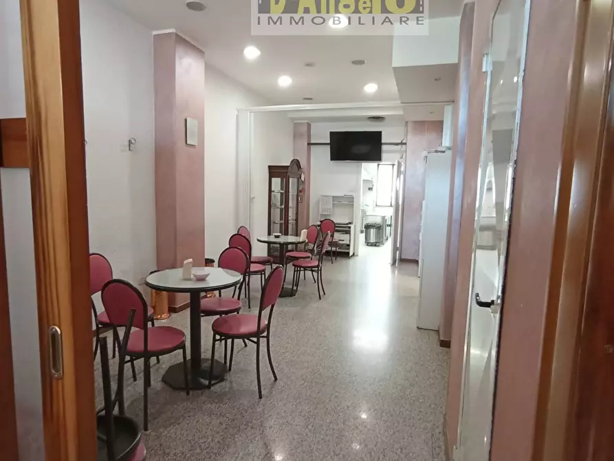 Immagine 29 di Bar / Ristorante in vendita  in Borgo G. Leopardi 33 a Offida
