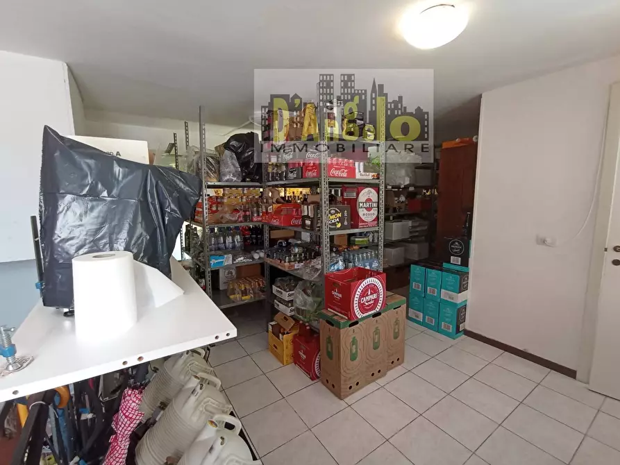 Immagine 32 di Bar / Ristorante in vendita  in Borgo G. Leopardi 33 a Offida