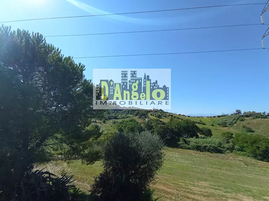 Immagine 26 di Rustico / casale in vendita  in Contrada Pagliare 2 a Monsampolo Del Tronto