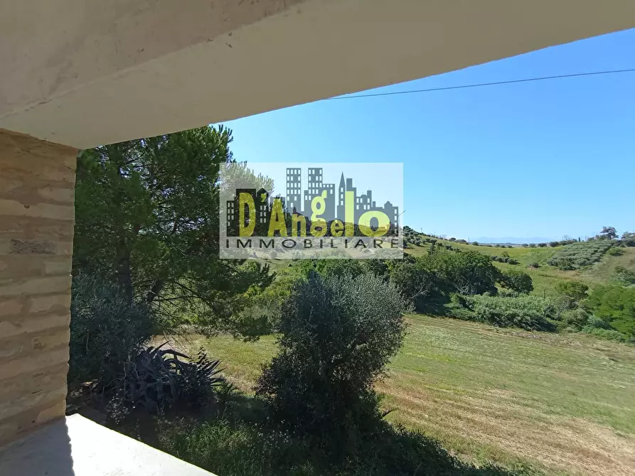Immagine 22 di Rustico / casale in vendita  in Contrada Pagliare 2 a Monsampolo Del Tronto