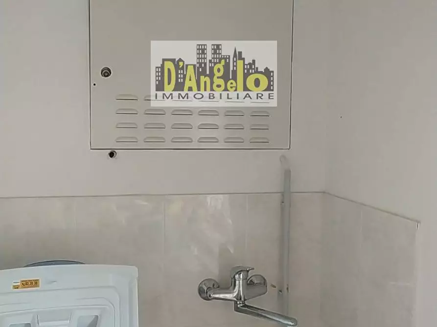 Immagine 8 di Appartamento in vendita  in Piazza  Massimiliano Kolde a San Benedetto Del Tronto