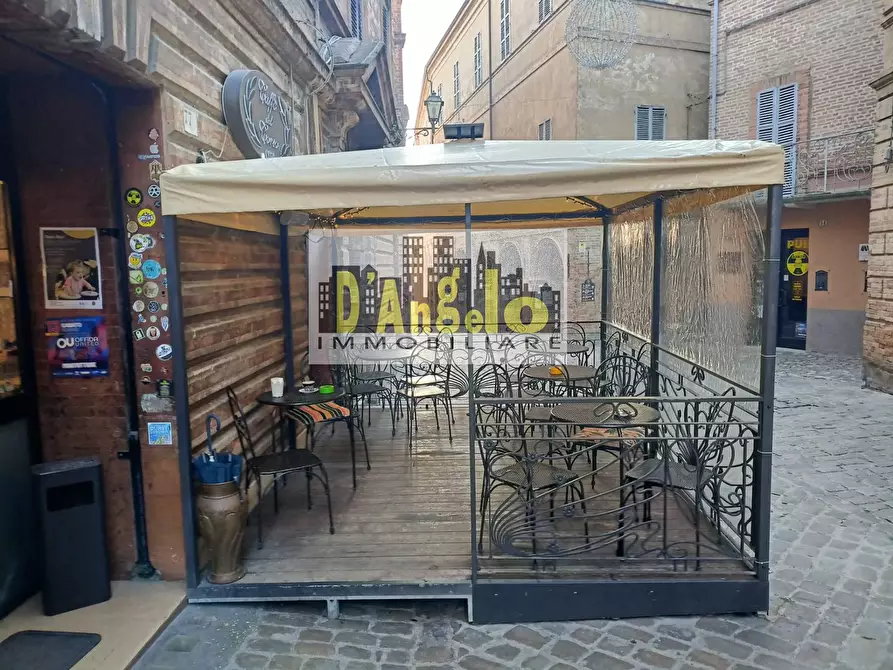 Immagine 27 di Bar / Ristorante in vendita  in Corso Serpente Aureo 77 a Offida