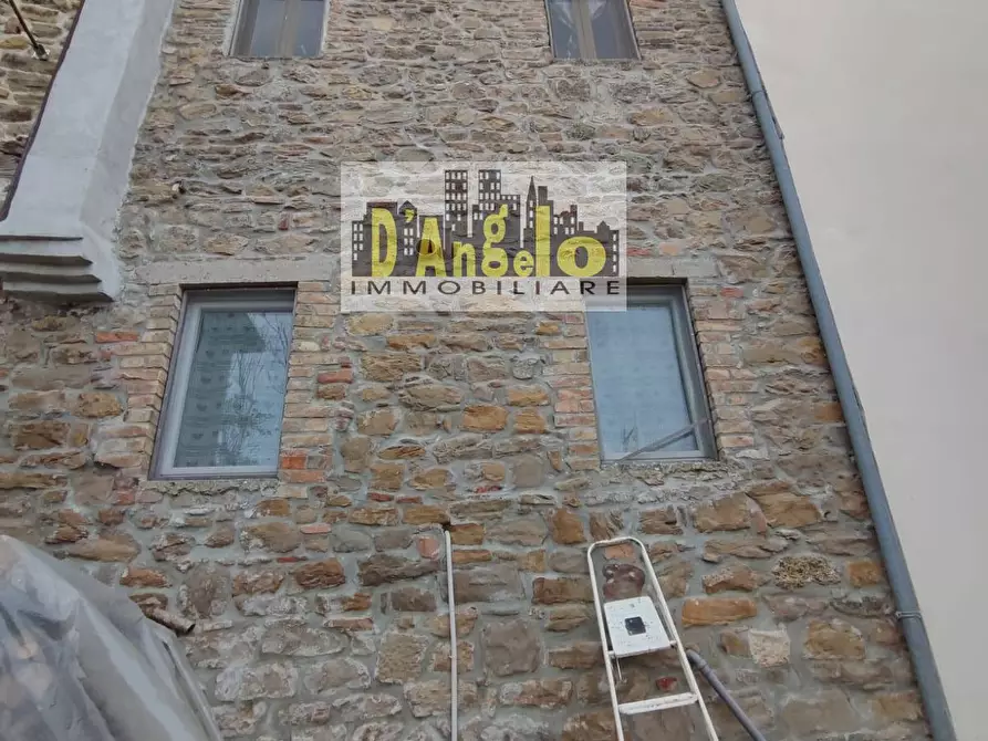 Immagine 2 di Casa indipendente in vendita  in Piazza Vittorio Emanuele II 7 a Palmiano