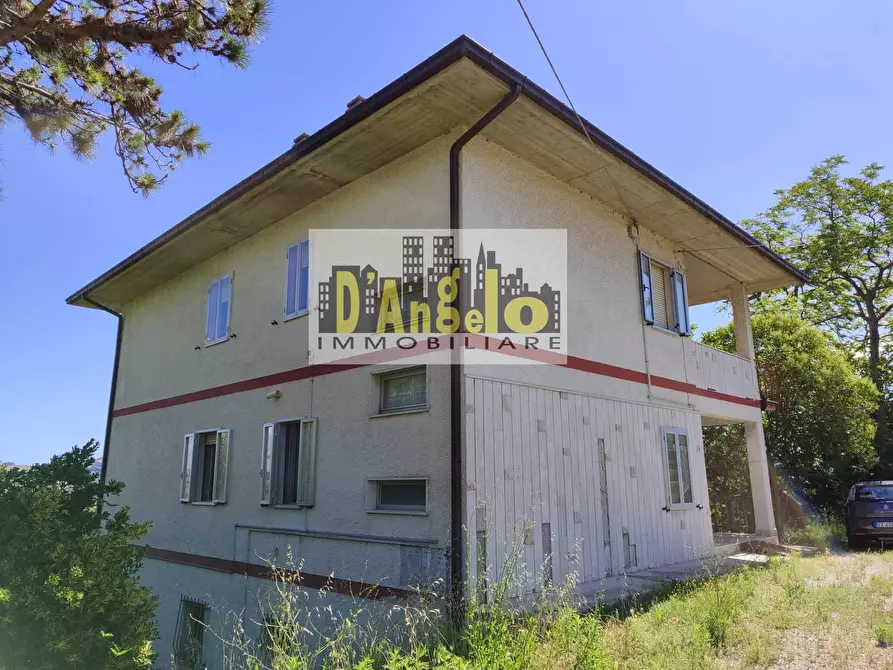 Immagine 2 di Casa indipendente in vendita  in Via roma 328 a Castel Di Lama